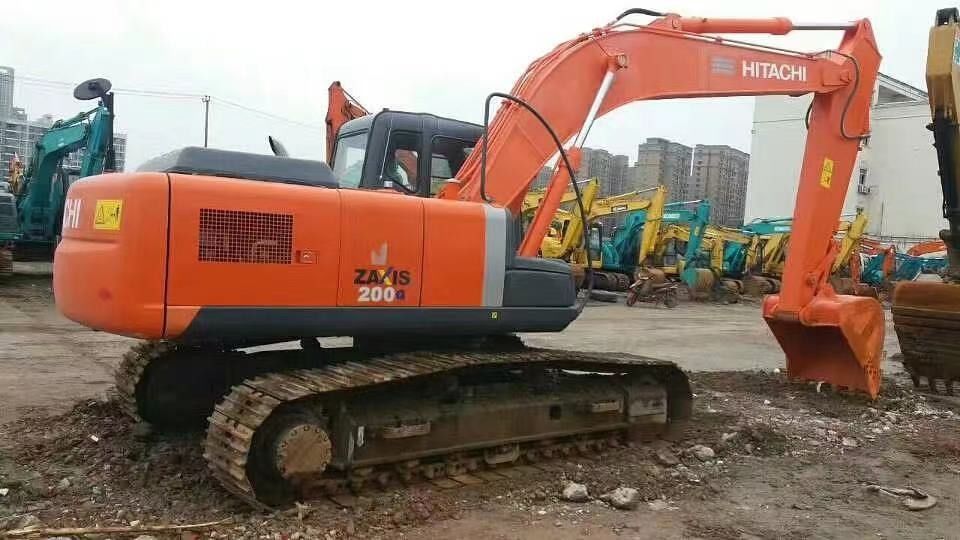 20 TON ใช้ Hitachi ZAXIS 200 เครื่องบรรทุกถังถังถังขุดเหมืองแร่ อุปกรณ์หนัก ขุดถัง ZX200 สภาพดี ราคาปลาย Exc