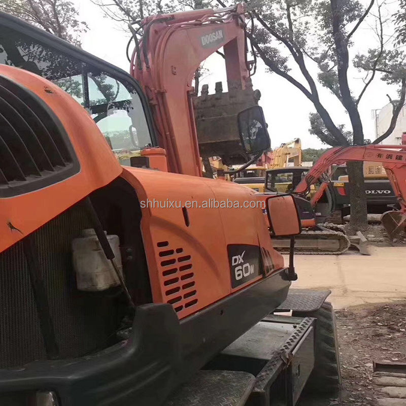 ผลงานดีเยี่ยมสําหรับ Doosan 60w เครื่องขุดล้อมือสอง เครื่องขุดล้อมือสอง Doosan DX60W