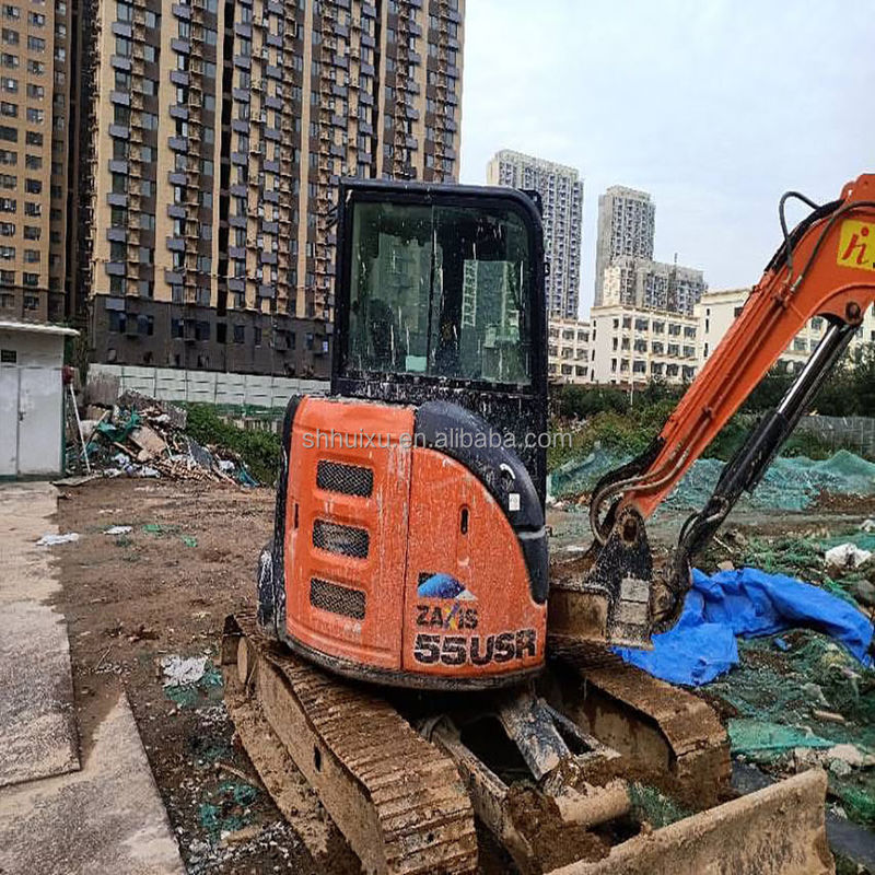 ฮิตาชิในสต๊อก ฮิตาชิ EX55 มินิ excavator สําหรับขายมือสอง ฮิตาชิ mini digger EX55 ในสภาพดี