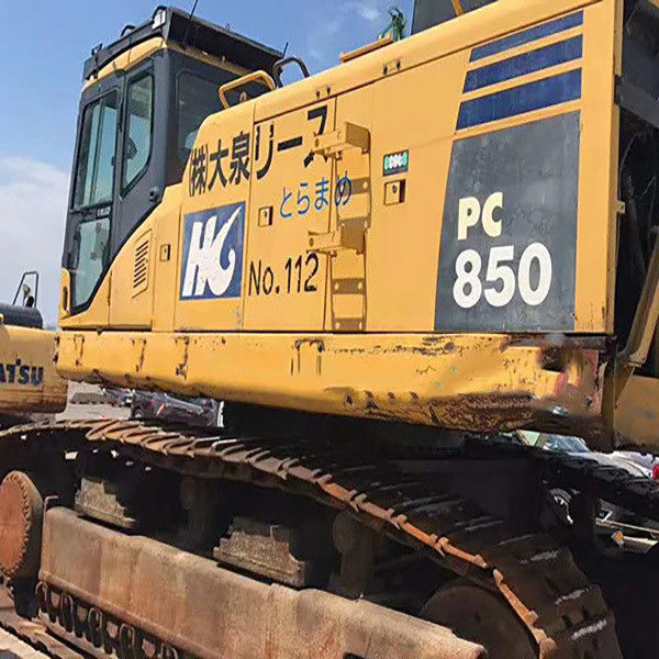 เครื่องขุดที่ใช้ Komatsu PC850 เครื่องขุดเปลี่ยนหินแขนบดหมาก Komatsu Excavator