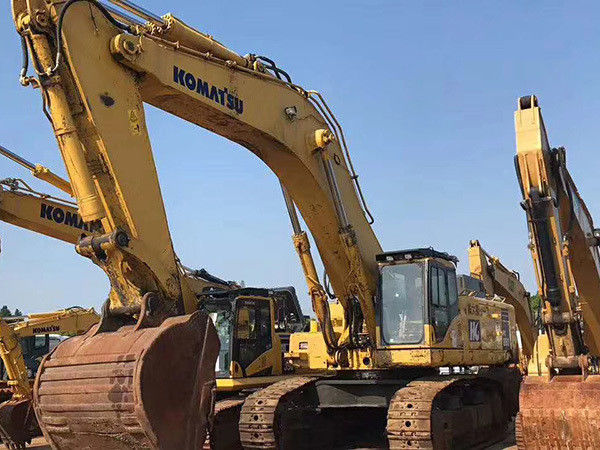 เครื่องขุดที่ใช้ Komatsu PC850 เครื่องขุดเปลี่ยนหินแขนบดหมาก Komatsu Excavator