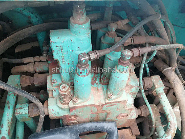 Kobelco SK200 เครื่องขุดเกาะมือสองคุณภาพดี Kobelco SK200-5 เครื่องขุดมือสอง สําหรับขาย