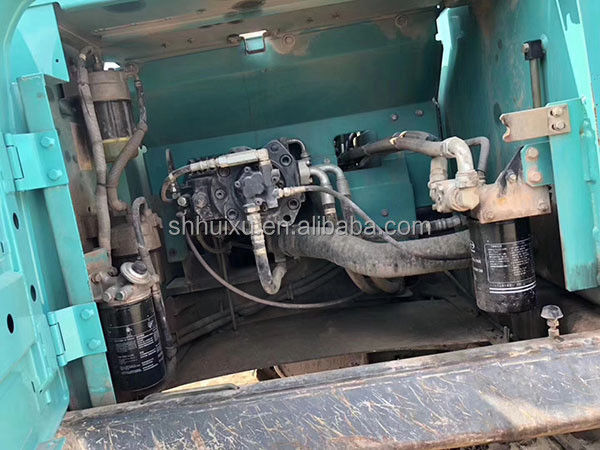 Kobelco SK200 คุณภาพดีดี เครื่องขุดมือสอง เครื่องขุดมือสอง Kobelco SK270D ราคาถูก