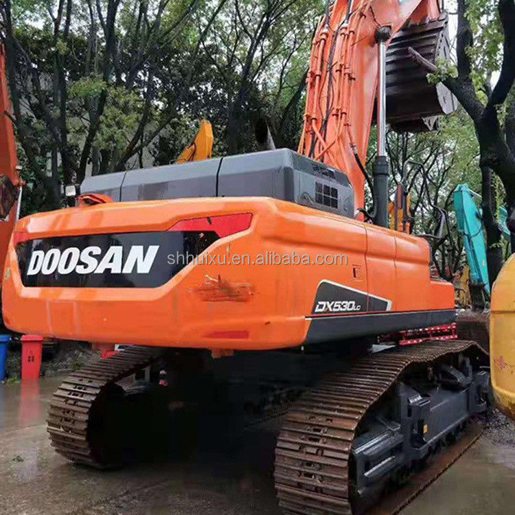 Doosan ขายร้อน คุณภาพดีดีมือสอง เครื่องขุดไฮดรอลิกจูง DOOSAN DX530 ที่มาเกาหลี เครื่องขุดมือสองขายดีที่สุด