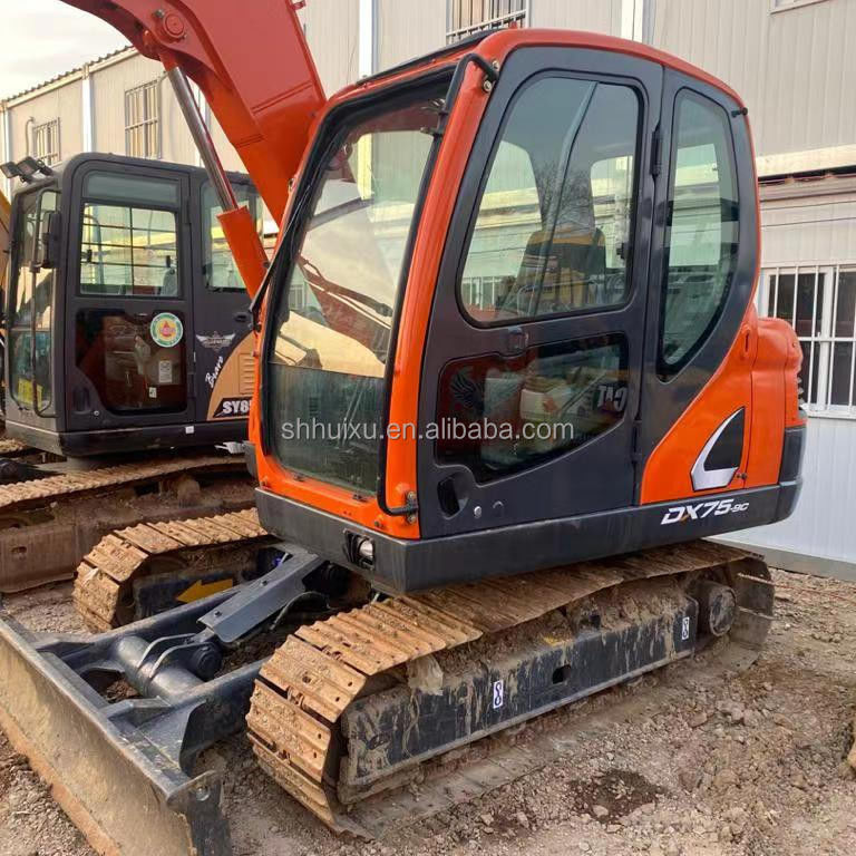 เกาหลีที่มาใช้ mini digger Doosan75 เครื่องสร้างคุณภาพ / มือสองไฮดรอลิก crawler excavator DOOSAN75 ขายร้อน