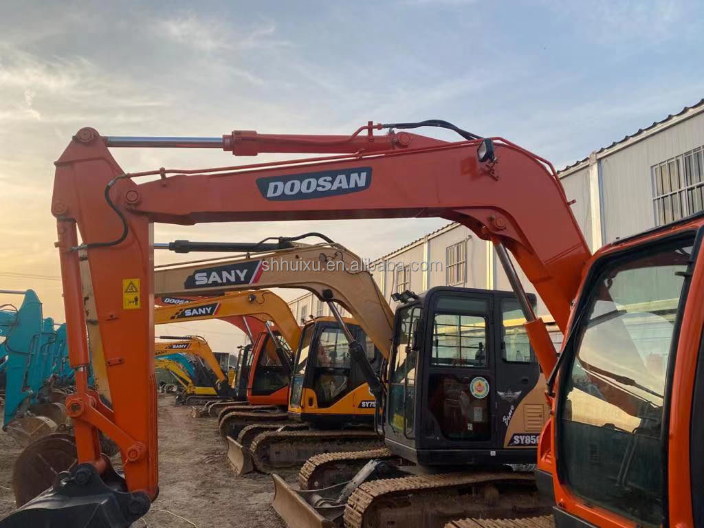 เกาหลีที่มาใช้ mini digger Doosan75 เครื่องสร้างคุณภาพ / มือสองไฮดรอลิก crawler excavator DOOSAN75 ขายร้อน