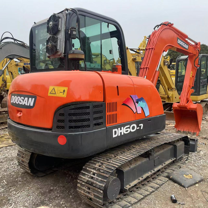 คุณภาพดี เครื่องขุดขนาดเล็กมือสอง Doosan ZX60 เครื่องก่อสร้าง/เครื่องขุดมือสองแบบไฮดรอลิก