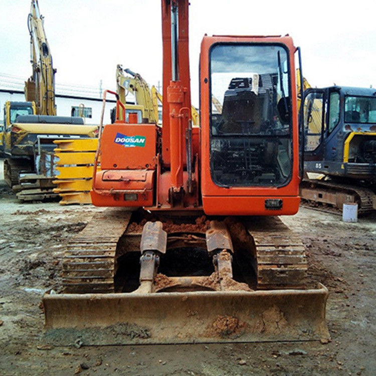 มือสอง 8 ตัน doosan DX80 excavator ใช้ 80 รุ่น mini โครงการภารกิจ DX80 สําหรับขาย