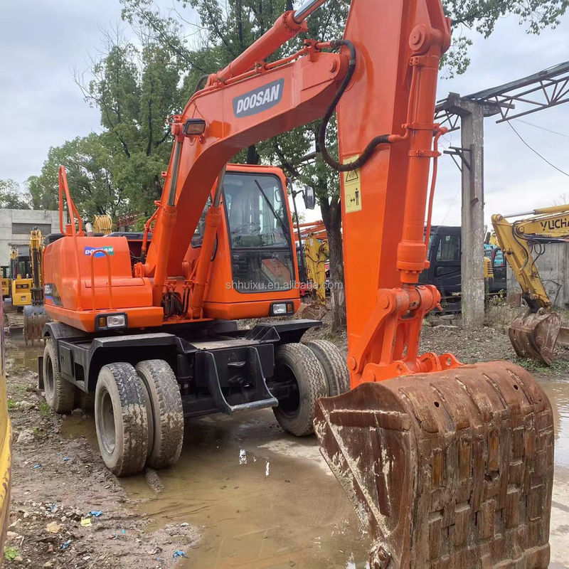 Doosan ขายร้อน ขายร้อน มือสอง Doosan DH150 W-7 เครื่องขุดมือสองในสภาพดี เครื่องขุดล้อ