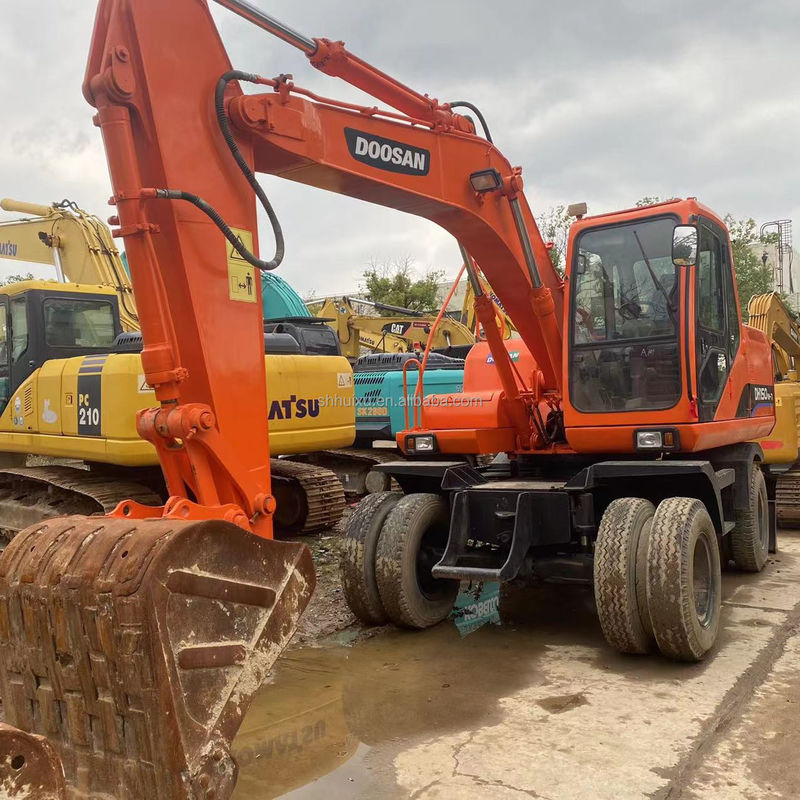 Doosan ขายร้อน ขายร้อน มือสอง Doosan DH150 W-7 เครื่องขุดมือสองในสภาพดี เครื่องขุดล้อ