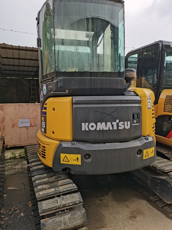 komatsu pc55mr-2 excavator ใช้/มือสอง komatsu pc55MR mini excavator ขาย