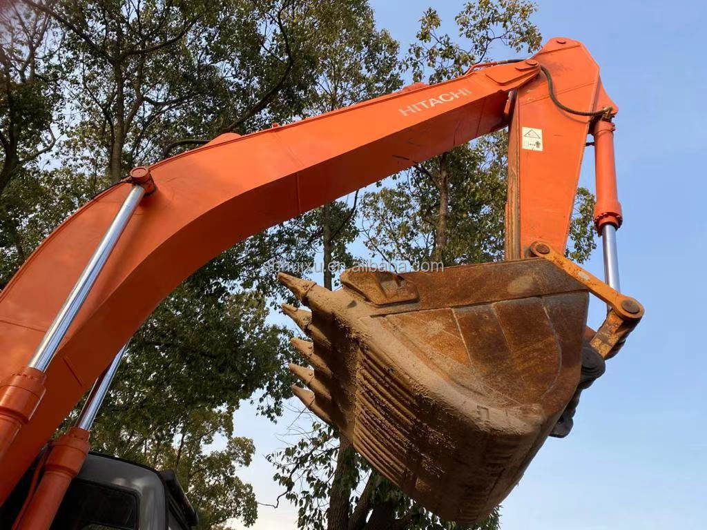 ฮิตาชิในคลัง ใช้ ฮิตาชิ zx210 excavator/ใช้ เครื่องขุด HITACHI 210 สําหรับขาย
