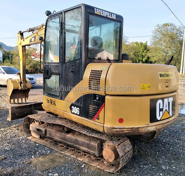 เครื่องขุด Caterpillar มือสอง เครื่องขุดแบบไฮดรอลิกขนาดเล็ก CAT306 คุณภาพดี Caterpillar ในคลัง