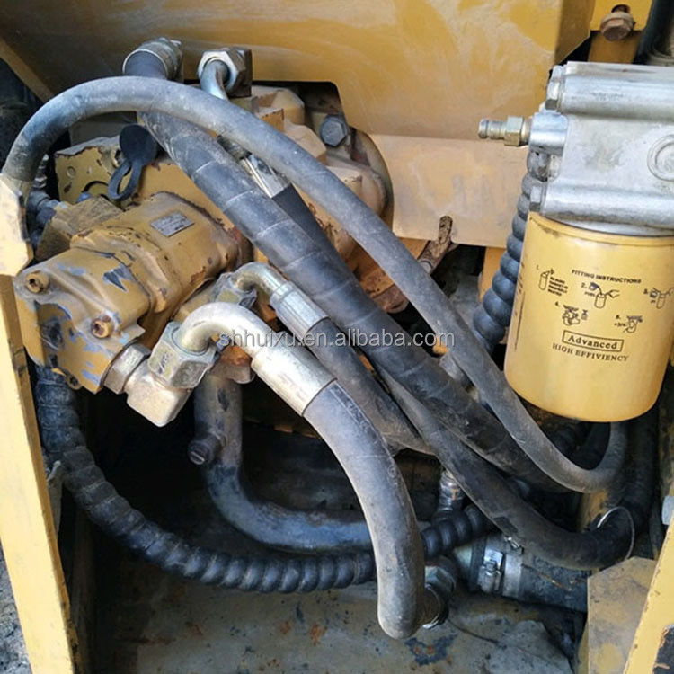 เครื่องขุด Caterpillar มือสอง เครื่องขุดแบบไฮดรอลิกขนาดเล็ก CAT306 คุณภาพดี Caterpillar ในคลัง