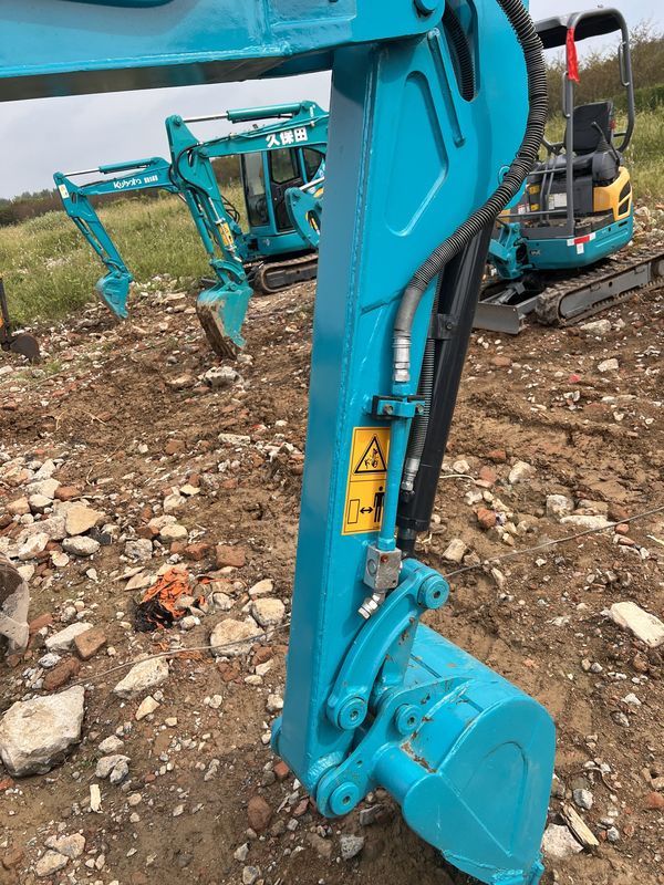 เครื่องขุดมือสอง kubota135/มือสอง เครื่องขุดขนาดเล็ก Kubota 135 ราคาถูก