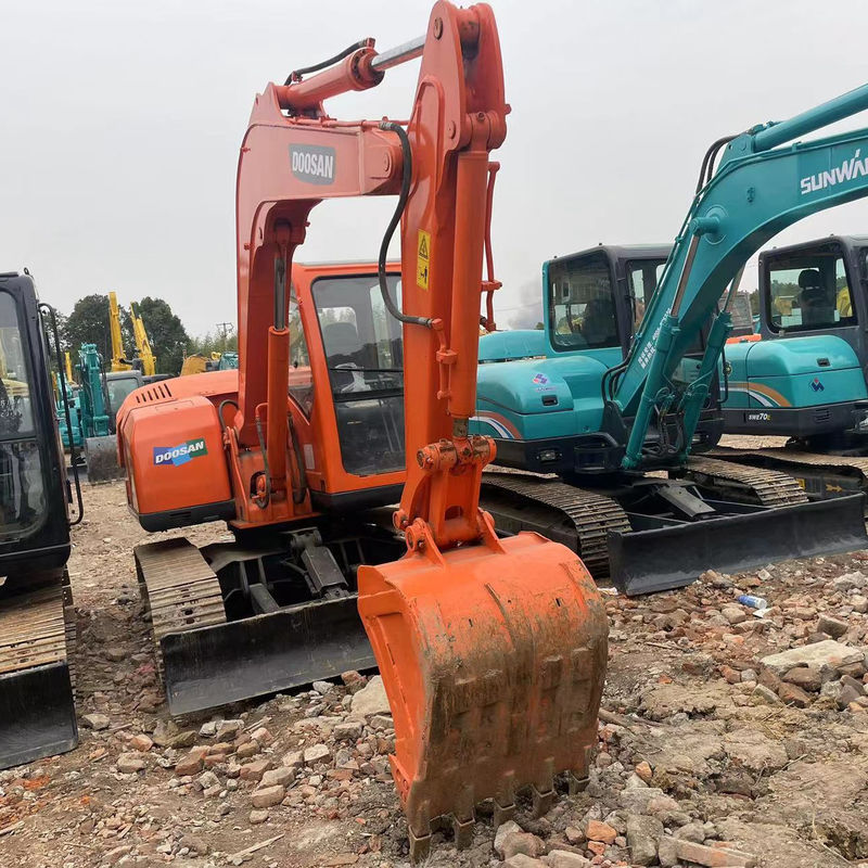 อัตราการทํางานที่ดี excavator Doosan DX75 excavator ขนาดเล็กใช้เครื่องจักร 6 ตัน excavator ขายสําหรับ mini excavator ที่ดีที่สุด