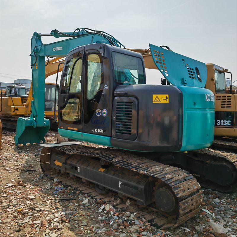 เวลาทํางานต่ํา เครื่องขุดเกาะมือสอง kobelco 135 / สีเดิม kobelco 135 ใช้ขาย