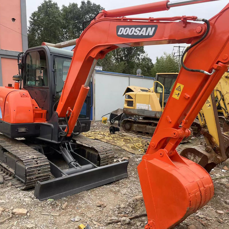 เครื่องขุด Doosan DH60-7 เครื่องขุดขนาดเล็ก เครื่องขุดเครื่องจักรมือสอง เครื่องขุดไฮดรอลิก