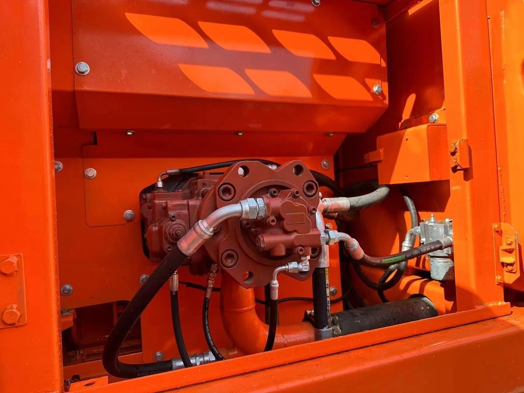 สภาพและสีเดิม เครื่องขุดมือสอง Doosan DX225LC สําหรับขาย
