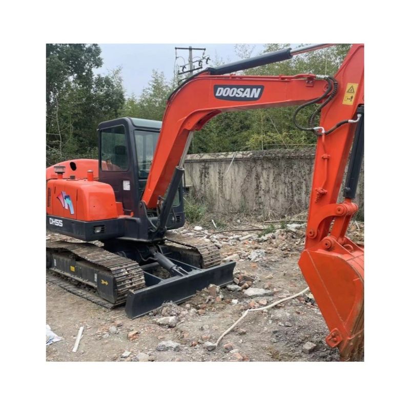 มือสอง Crawler Excavator คุณภาพสูงที่มีราคาถูกใช้ Doosan55 สําหรับขายเครื่องทําถนน