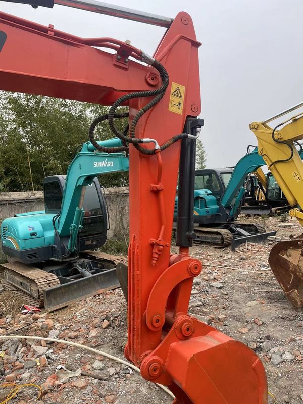 มือสอง Crawler Excavator คุณภาพสูงที่มีราคาถูกใช้ Doosan55 สําหรับขายเครื่องทําถนน