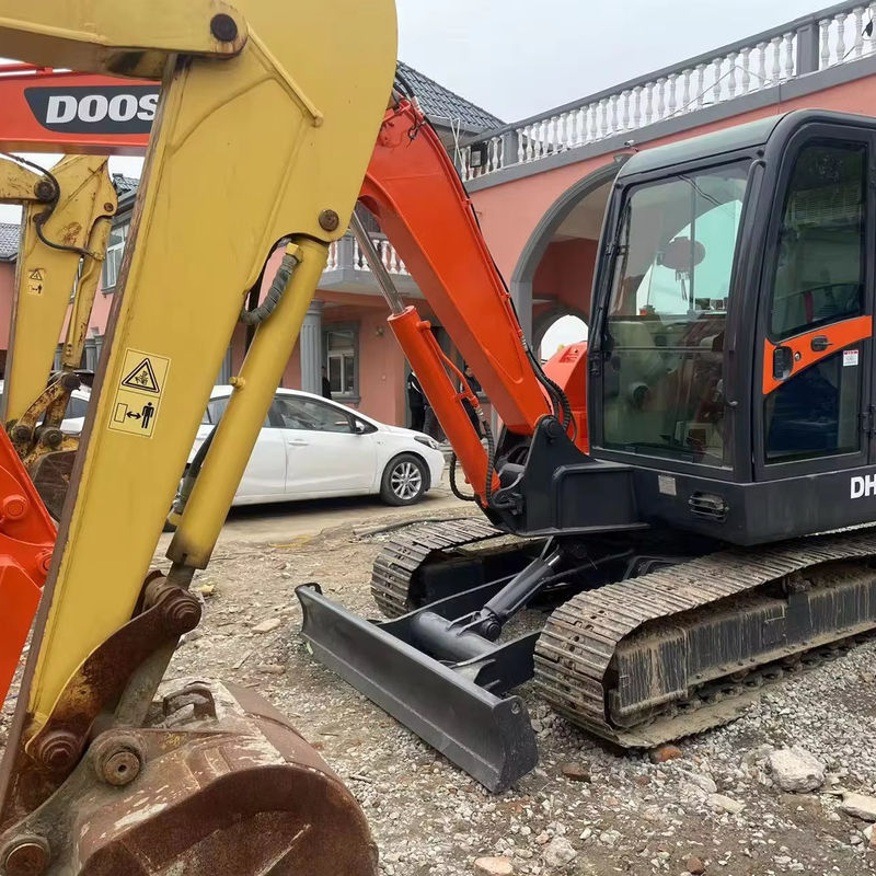ขายดีของมือสอง excavator Doosan DX60 excavator ใช้ crawler digger doosan DH60 ราคาโรงงานขาย