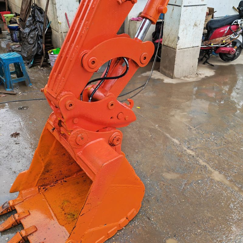 เครื่องขุดพลาใช้ Doosan dh60/มือสอง เครื่องขุดพลาใช้ Doosan dh60 ขาย
