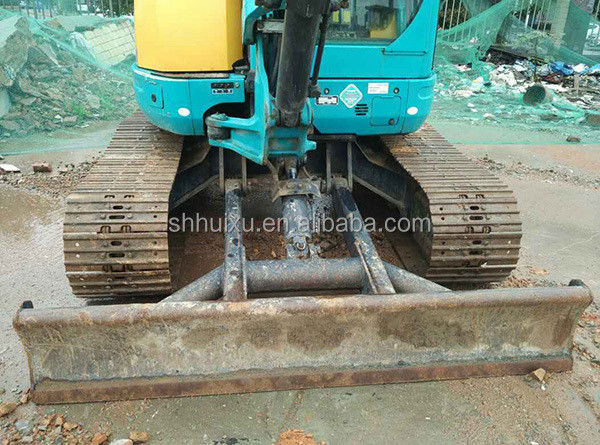 เครื่องขุดถังของญี่ปุ่น คุณภาพใช้ Kubota 155 ขนาดเล็ก 5.5 ตัน มินิมือสอง เครื่องขุดถัง crawler กับใบมีดและสายตัด