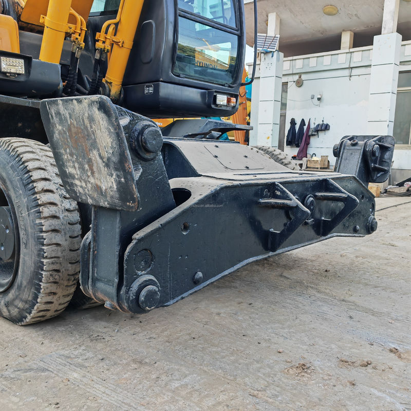 21 ตัน สีเหลือง เครื่องขุดล้อมือสอง Hyundai 210 7 Excavator