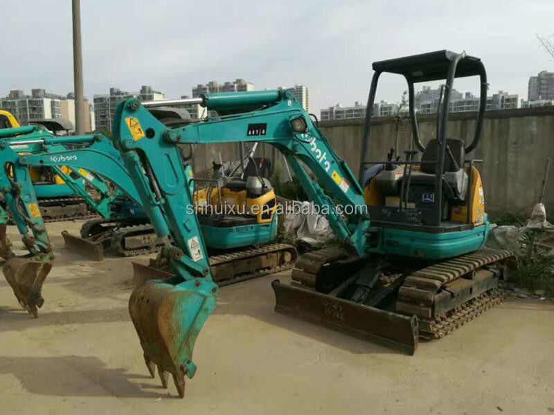 เครื่องขุดไฮดรอลิกมือสอง Kubota25 คุณภาพดี / เครื่องขุดขนาดเล็กมือสอง Kubota25 สาขากําเนิดญี่ปุ่น ราคาถูก