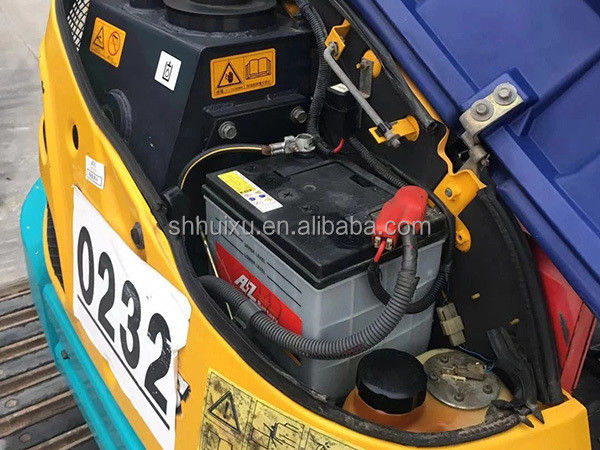 เครื่องขุดไฮดรอลิกมือสอง Kubota25 คุณภาพดี / เครื่องขุดขนาดเล็กมือสอง Kubota25 สาขากําเนิดญี่ปุ่น ราคาถูก