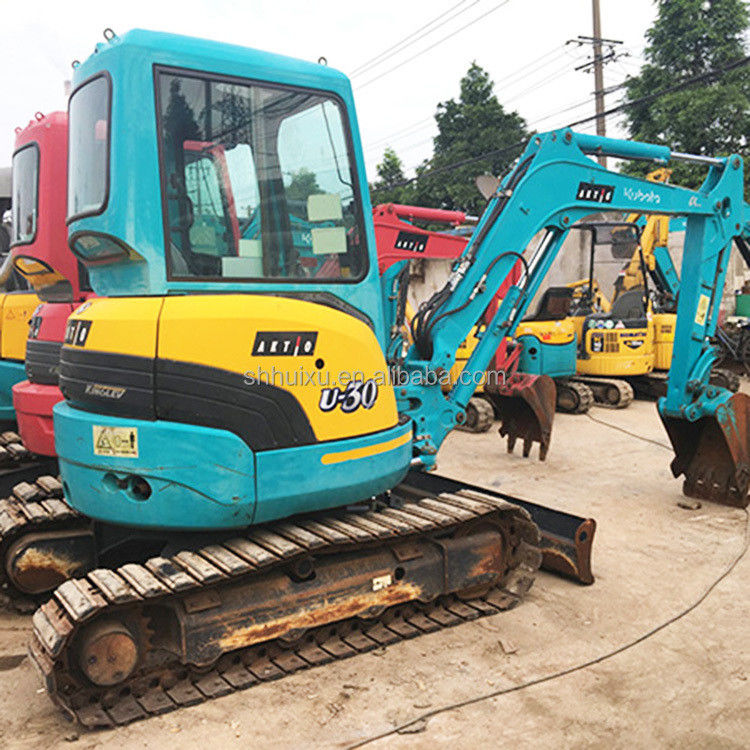เครื่องขุดถังไฮดรอลิกมือสอง Kubota30 คุณภาพดี/เครื่องขุดถังขนาดเล็กมือสอง Kubota30 สาขากําเนิดญี่ปุ่น ราคาถูก
