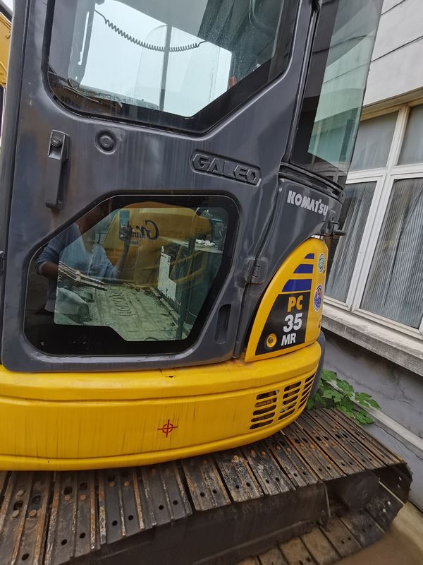 ขายเครื่องขุดมือสอง komatsu pc 35 MR คุณภาพดี ราคาถูก
