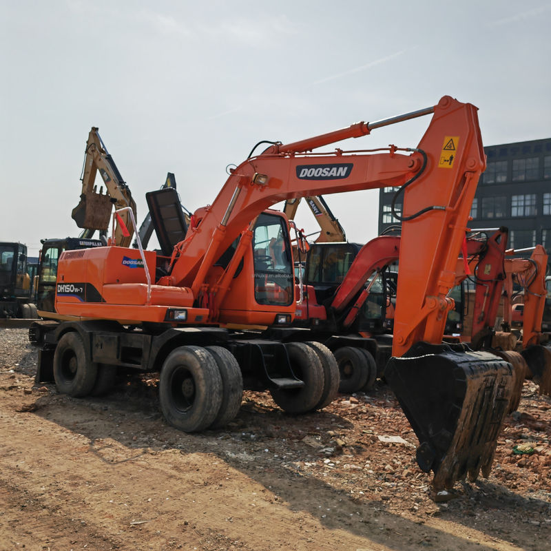 90 เครื่องขุดล้อใหม่มือสอง DOOSAN DH150W-7 เครื่องขุดล้อ 4 ตัวมือสอง