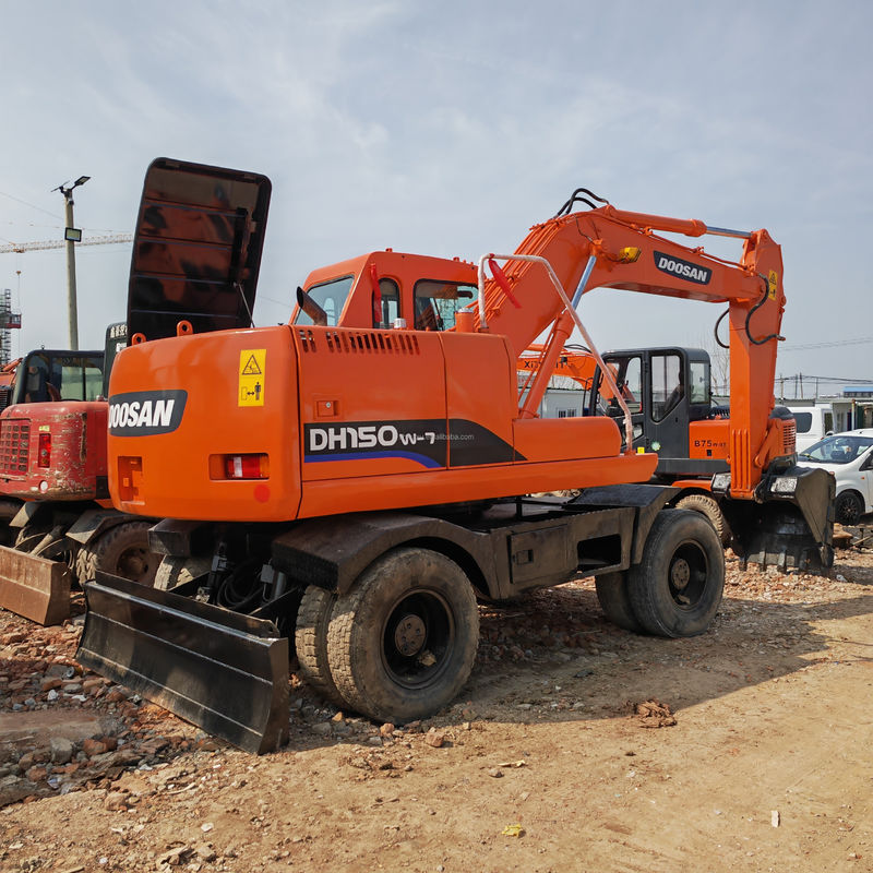 90 เครื่องขุดล้อใหม่มือสอง DOOSAN DH150W-7 เครื่องขุดล้อ 4 ตัวมือสอง