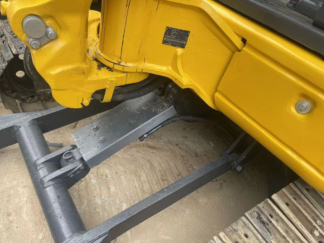 เครื่องจักรกลมือสอง komatso pc40 mini excavator เครื่องขุดมือสอง เครื่องจักรกลก่อสร้างชิ้นส่วน เครื่องมืออื่น ๆ