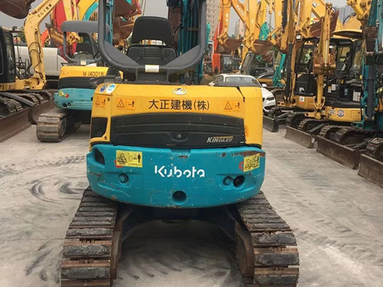 เครื่องขุดถังไฮดรอลิกมือสอง Kubota30 คุณภาพดี/เครื่องขุดถังขนาดเล็กมือสอง Kubota30 สาขากําเนิดญี่ปุ่น ราคาถูก
