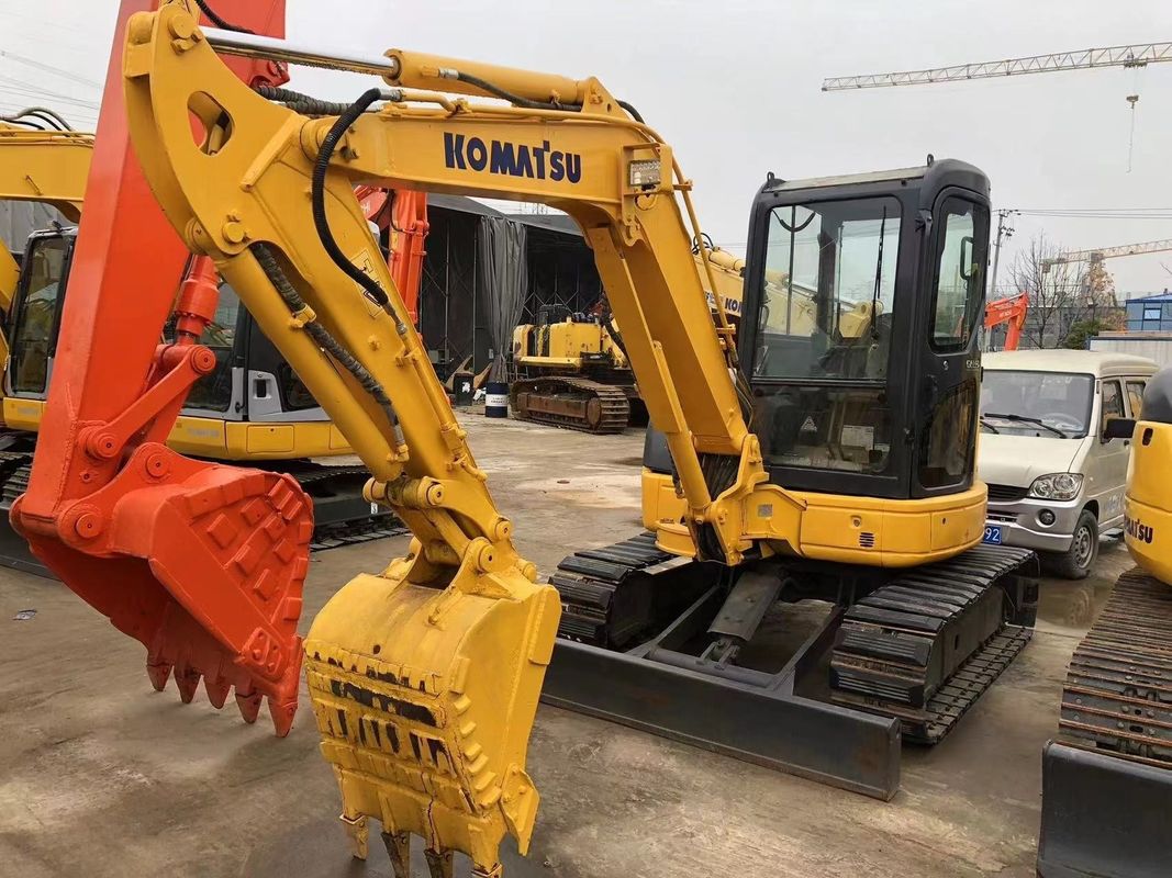 เครื่องขุดดินขนาดเล็กที่ใช้แล้ว Komatsu PC40 เครื่องจักรกลขนาดเล็กที่ใช้แล้ว เครื่องขุดดินมือ เครื่องขุดถ้ําขนาดเล็ก