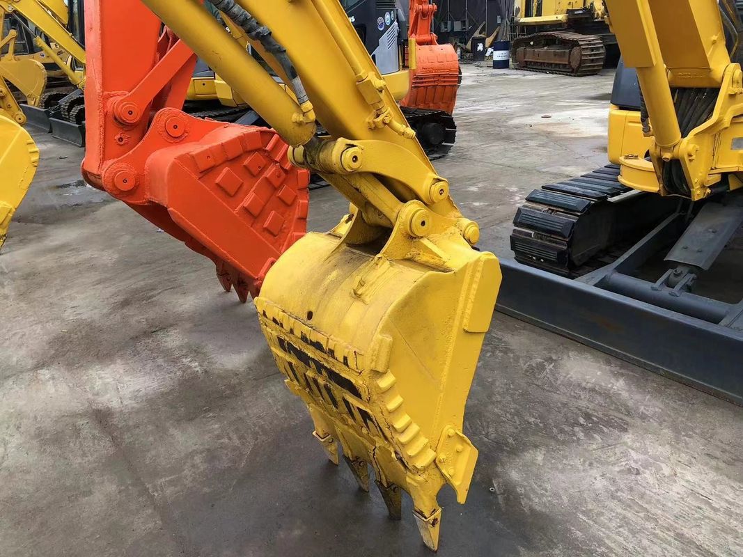 เครื่องขุดดินขนาดเล็กที่ใช้แล้ว Komatsu PC40 เครื่องจักรกลขนาดเล็กที่ใช้แล้ว เครื่องขุดดินมือ เครื่องขุดถ้ําขนาดเล็ก