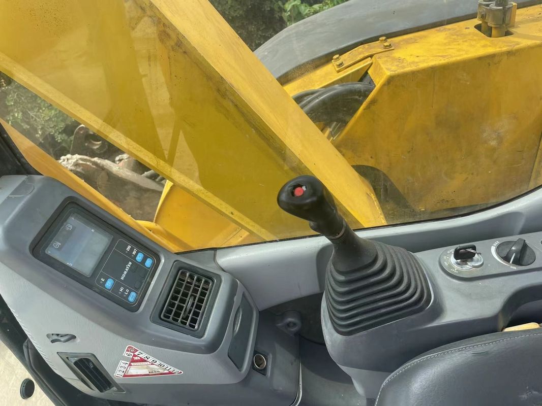 ขายเครื่องขุดขนาดเล็ก Komatsu PC70-8 เครื่องจักรมือใช้ เครื่องขุดดินขนาดเล็กจีน