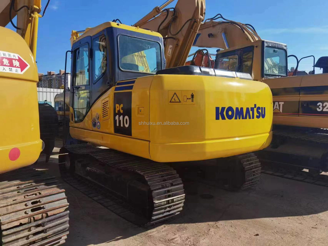เครื่องขุดดินมือที่ใช้ Komatsu PC110 เครื่องจักรมือที่ใช้ เครื่องขุดโปสต์โฮลมือที่ใช้ เครื่องขุดมือสอง สําหรับขาย