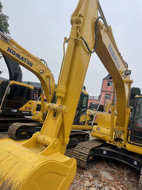 เครื่องขุดดินมือใช้ Komatsu PC130 เครื่องจักรมือใช้ 13 ตัน เครื่องขุดโปสต์หลุมมือใช้ เครื่องขุดมือสอง สําหรับขาย