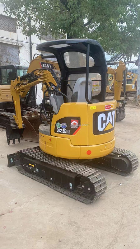 เครื่องขุดขนาดเล็กที่ใช้แล้ว Caterpillar Cat 302.5 Excavator เครื่องขุดขนาดเล็กขนาด 2 ตัน เครื่องจักรงานหลายฟังก์ชันในขายร้อน CAT 303 Caterpillar ในสต็อค cat 306 excavator
