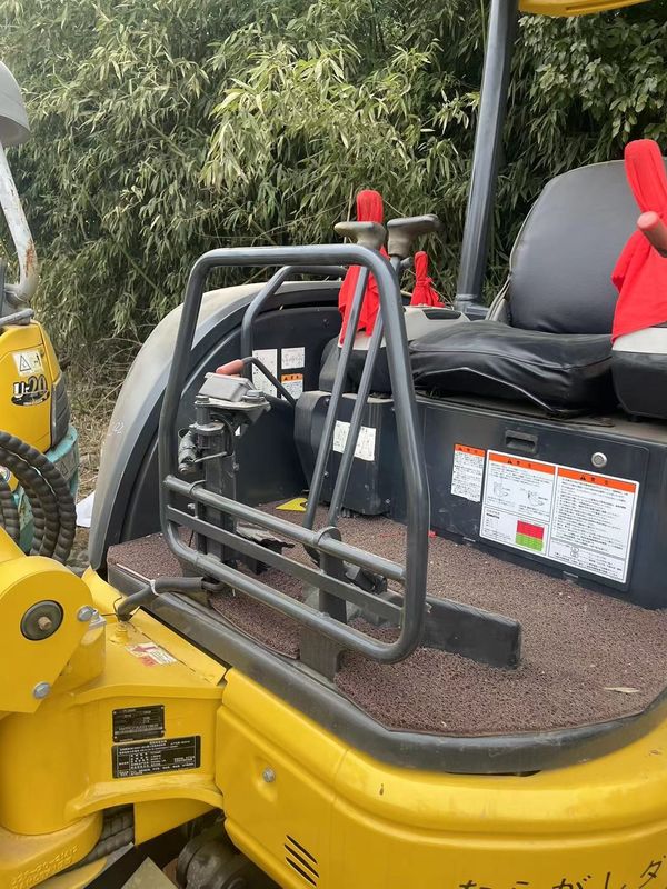 เครื่องขุดขนาดเล็กมือสอง Komatsu PC35 ไม่มีแท็กบิ๊ก เครื่องขุดขนาดเล็กมือสอง เครื่องจักรขุดขนาดเล็กมือสองสําหรับขาย