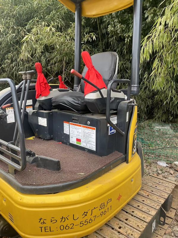 เครื่องขุดขนาดเล็กมือสอง Komatsu PC35 ไม่มีแท็กบิ๊ก เครื่องขุดขนาดเล็กมือสอง เครื่องจักรขุดขนาดเล็กมือสองสําหรับขาย