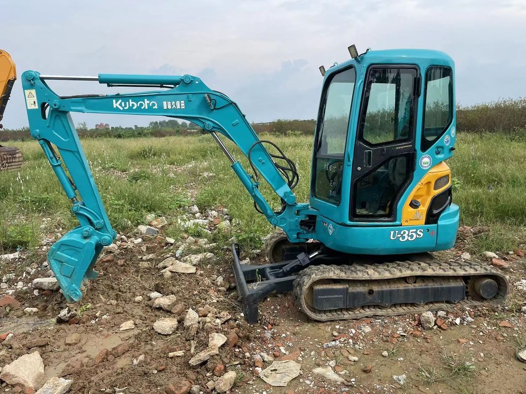 เครื่องขุด mini Kubota U35S มือสองในญี่ปุ่น Kubota U35 mini excavator