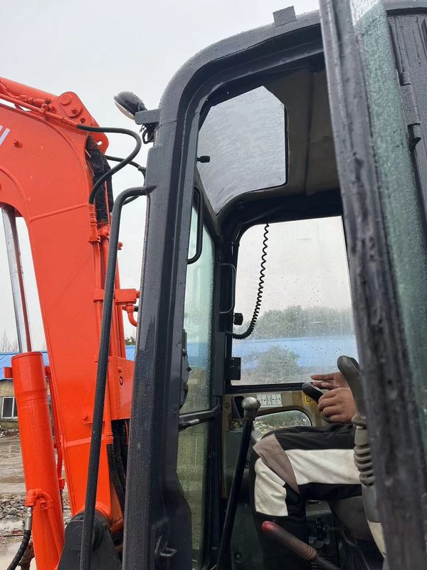 เครื่องขุดขนาดเล็กมือสอง ฮิตาชิ 50U excavator เครื่องจักรกลขนาดเล็กมือสอง 5 ตัน มือสองใช้ยางสาน mini excavators