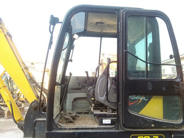 6 ตัน Hyundai ถังล้อมือสอง R60-7 Hyundai ถังมือสอง Crawler 60