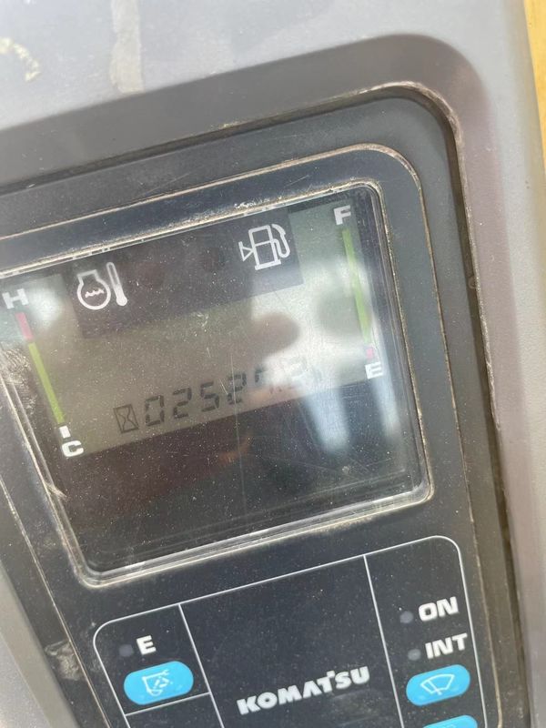 จีน เครื่องขุดสวน Komatsu PC70-8 เครื่องจักรมือสอง เครื่องขุดขนาดเล็ก ราคา เครื่องจักรเกษตร