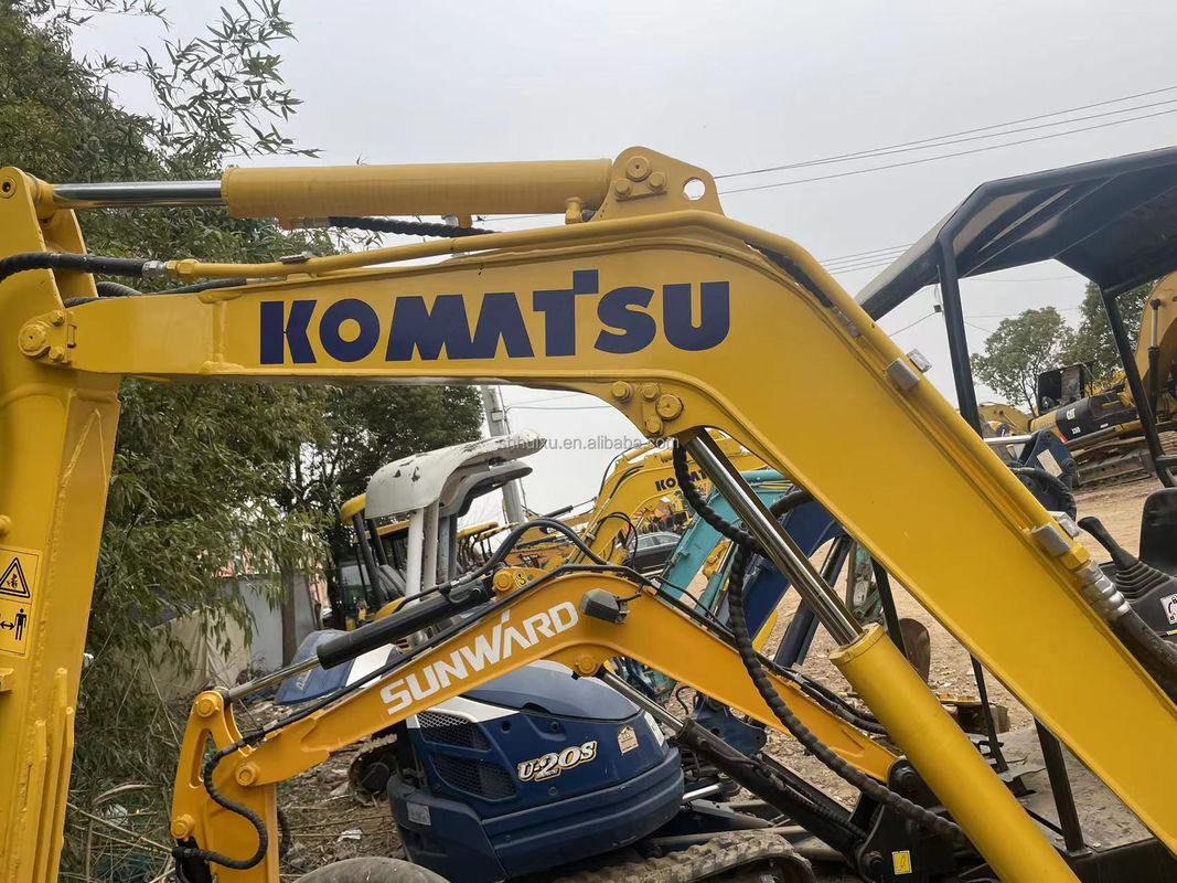 เครื่องขุดขนาดเล็กที่สุด Komatsu PC20 ไม่มีแท็กบิ้น เครื่องขุดขนาดเล็ก เครื่องจักรกลที่ใช้งาน